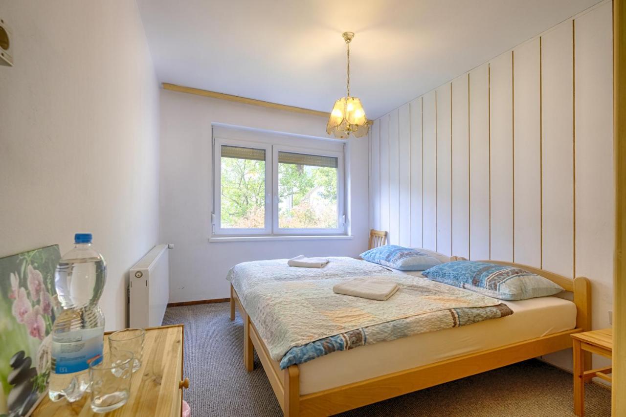 Apartments And Rooms Banic Kranjska Gora Esterno foto
